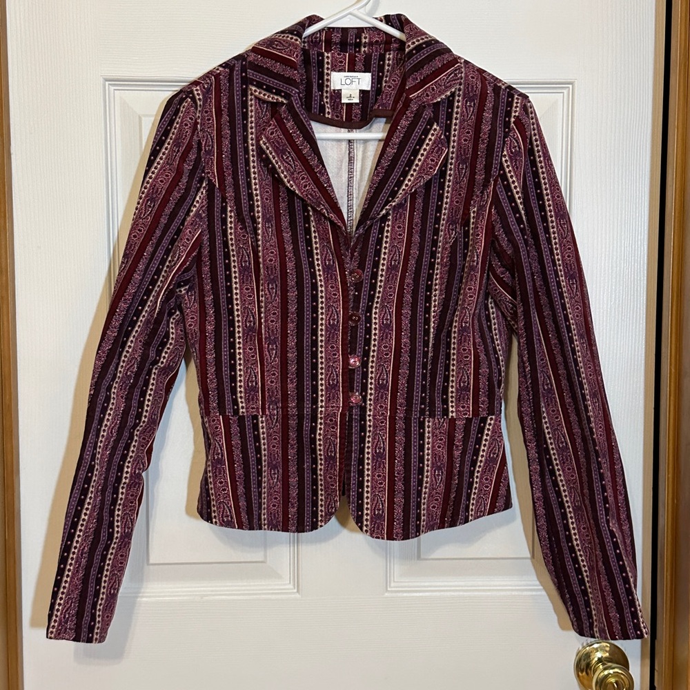 LOFT Women's Maroon and Black Patterned Blazer